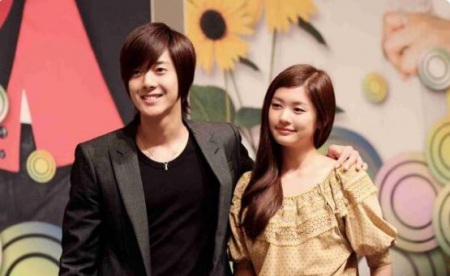 Jung So min and Kim Hyun joong Relationship